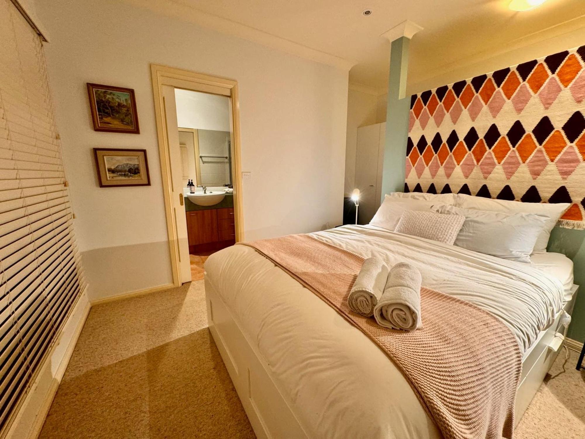 3 Bdrm 2 Bthrm House Close To Canberra Cbd & Anu Zewnętrze zdjęcie